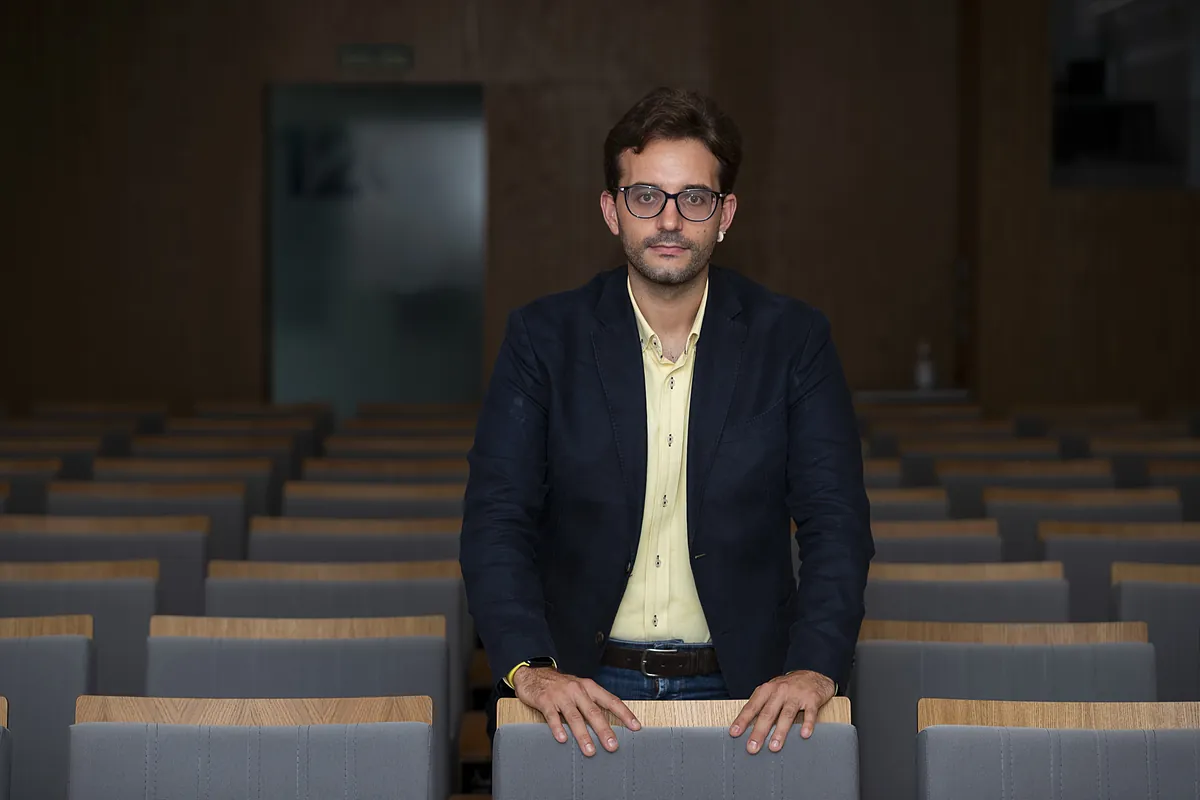 Domingo Sánchez, OMC: "La competencia extrema entre los médicos de CCAA cambia los elementos"