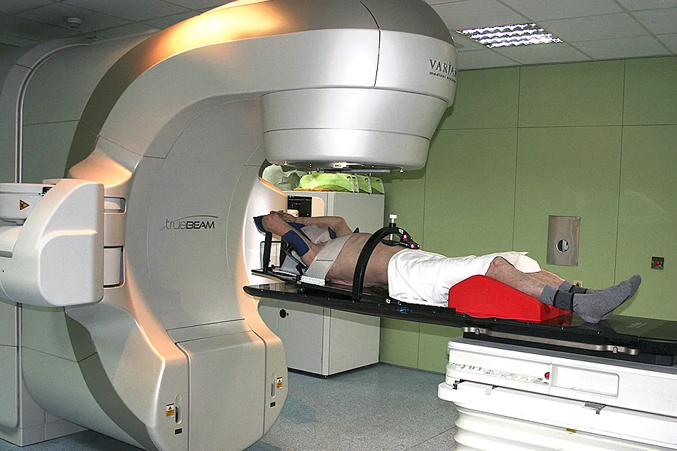 La oncología de precisión está revolucionando el tratamiento del cáncer de pulmón agresivo. "Tenemos una opción viable que extiende su vida útil."