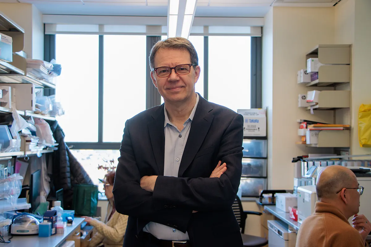Michel Sadelain, uno de los padres de CAR-T, promete una cura para el cáncer. "Son medicinas vivas que se multiplican dentro del cuerpo del paciente."