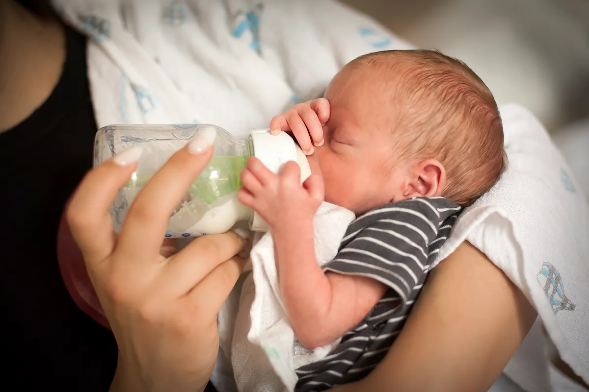 ¿Qué es la intoxicación por cereulida que ha hospitalizado a varios niños en España y cuáles son sus síntomas?