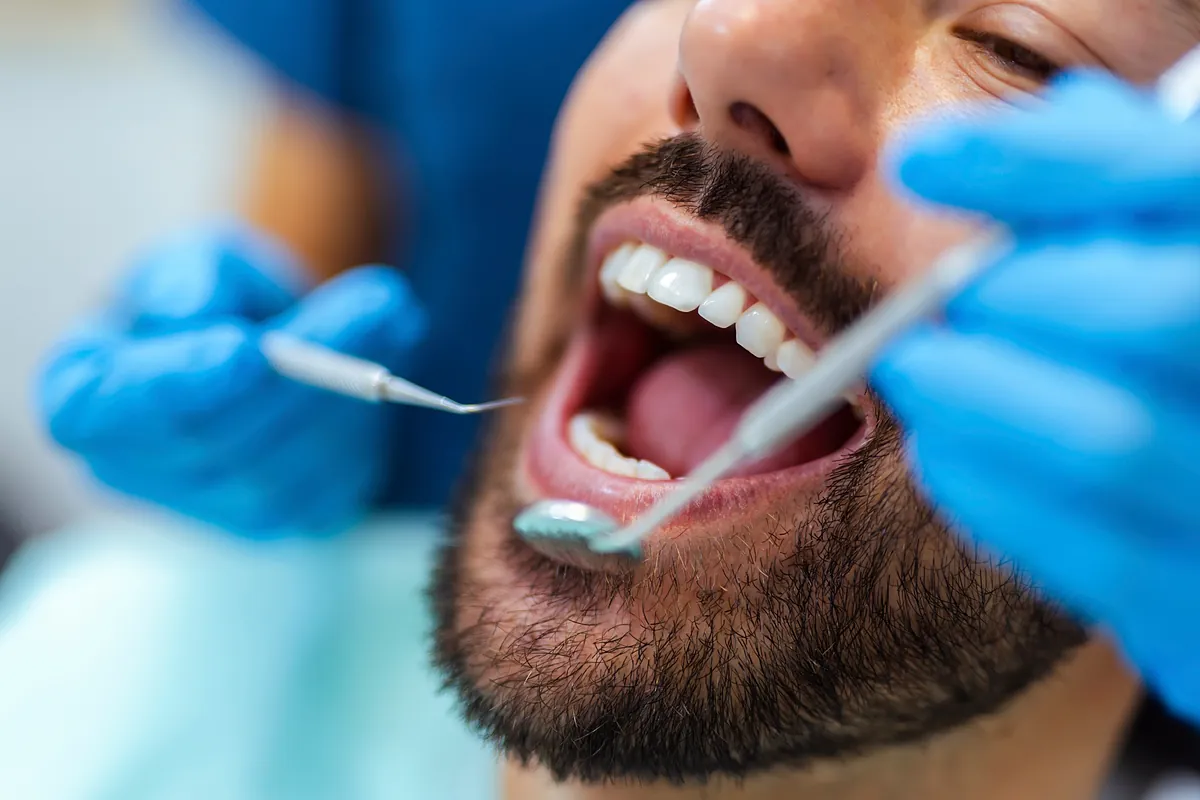 Del miedo a las videollamadas al uso de lejías caseras. Así han cambiado los hábitos dentales españoles.