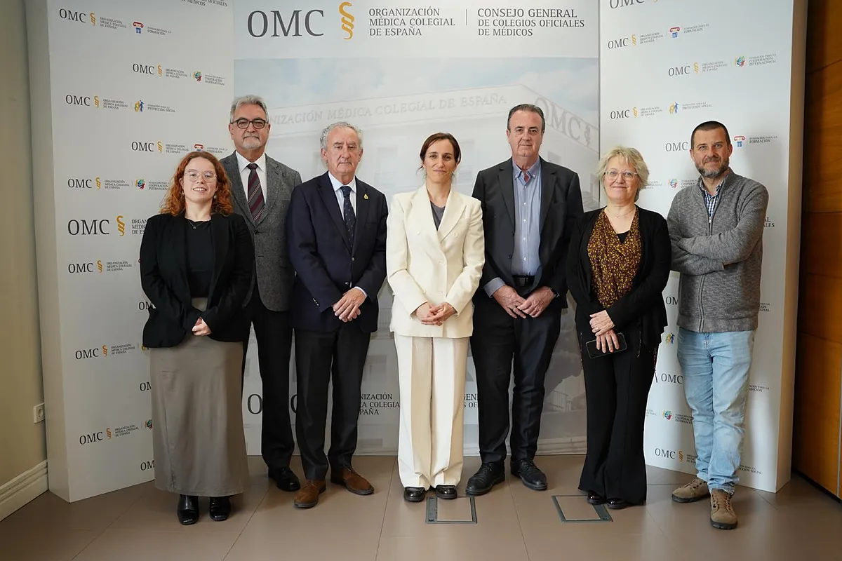 Foro de profesiones médicas. "Hemos abierto una vía de diálogo, pero sólo el comité detiene la huelga"