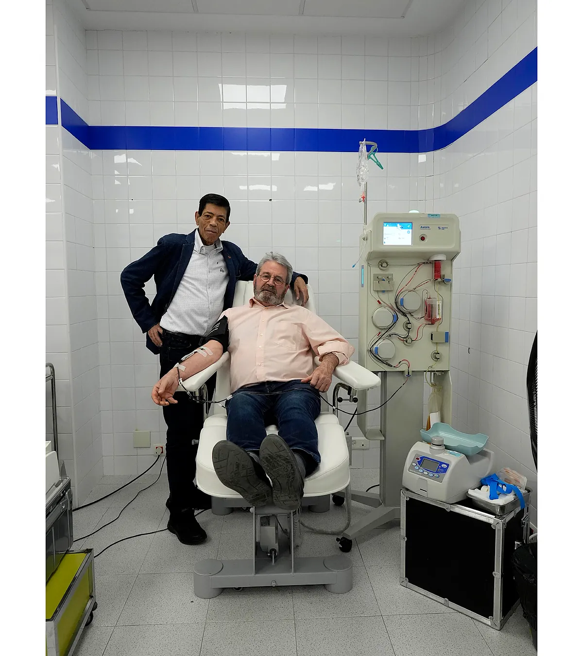 Un encuentro entre el «superdonante» de sangre y quienes la necesitan. "Si estoy vivo es gracias a gente como tú."