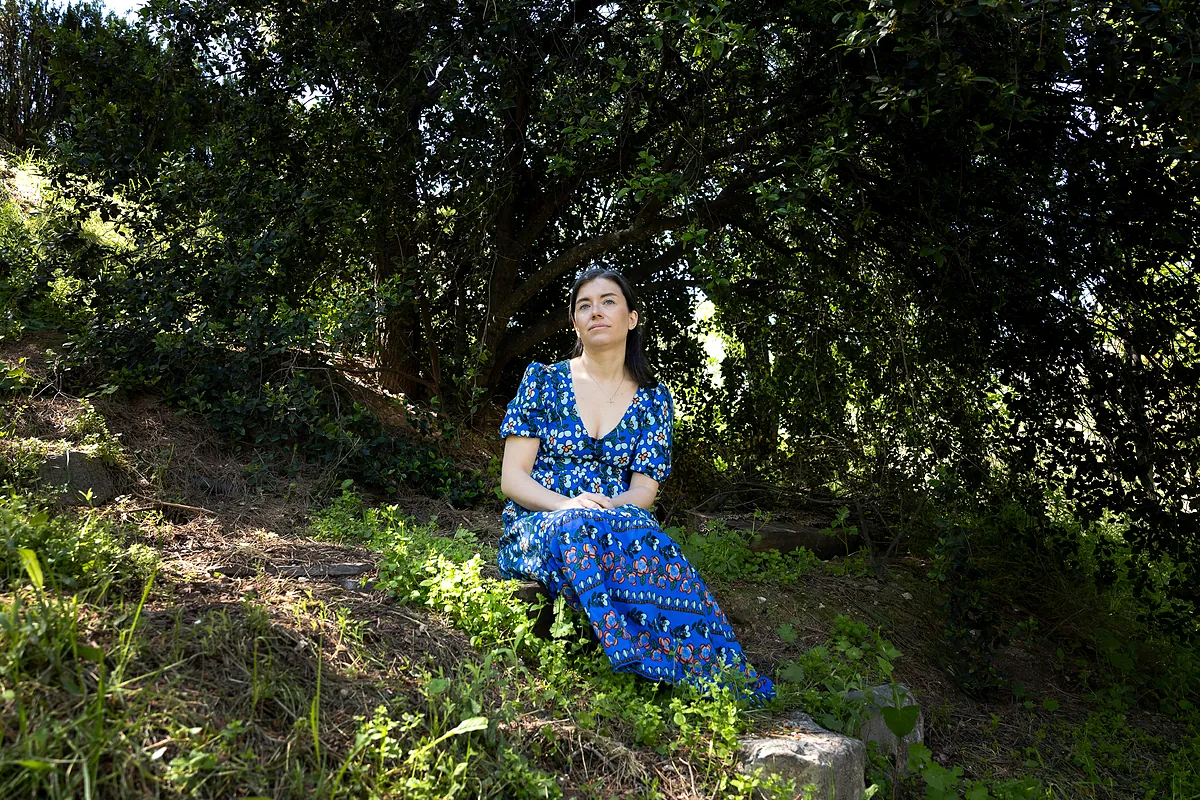 La máscara que ocultó el autismo de Bea durante 33 años. "Me sentí como un extraterrestre"