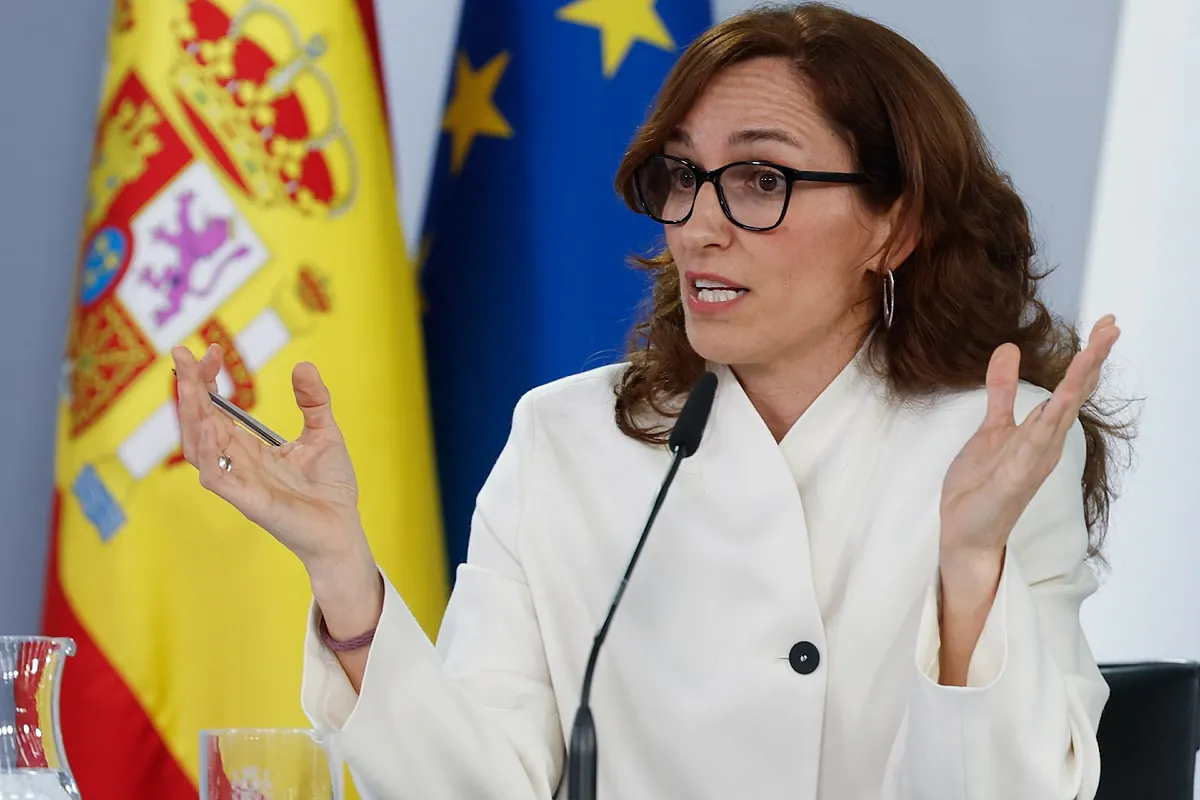 El hantavirus tiene una alta tasa de mortalidad "alrededor del 50%" y transmisión de persona a persona "no es común"