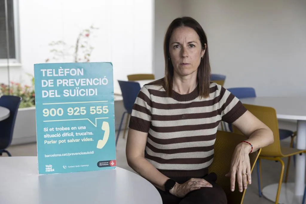 Los ayuntamientos tejen redes contra el suicidio.  "Es importante que los ciudadanos no se sientan solos, que sepan que sus vidas son importantes"