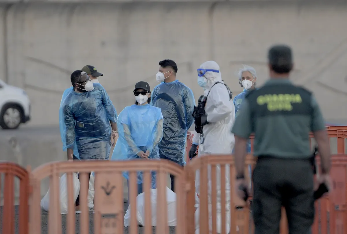 Los registros (y los expertos) no descartan que el hantavirus pueda transmitirse antes de presentar síntomas; "Ese potencial debería tenerse en cuenta."