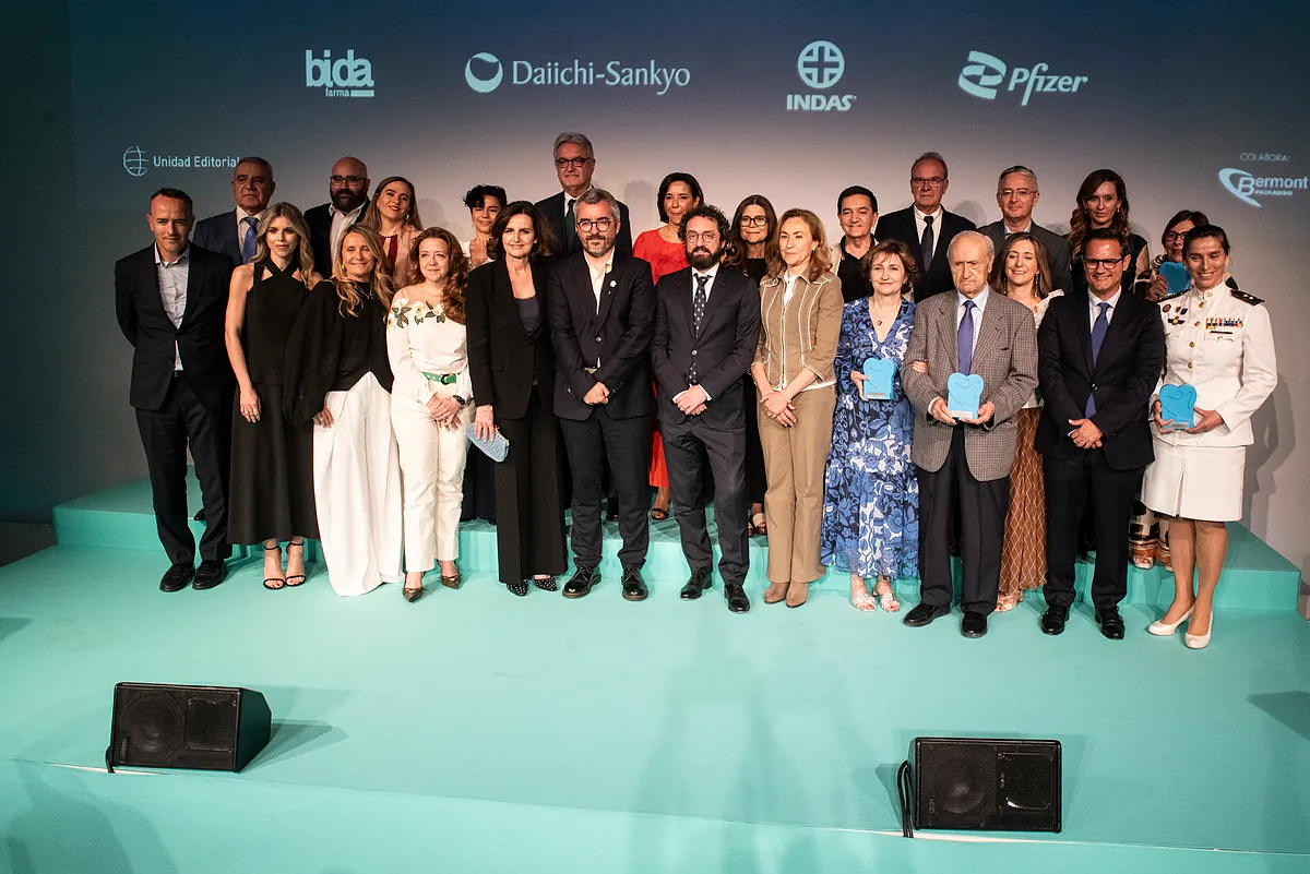 Un homenaje a 12 personas increíbles que personifican la excelencia en la atención médica