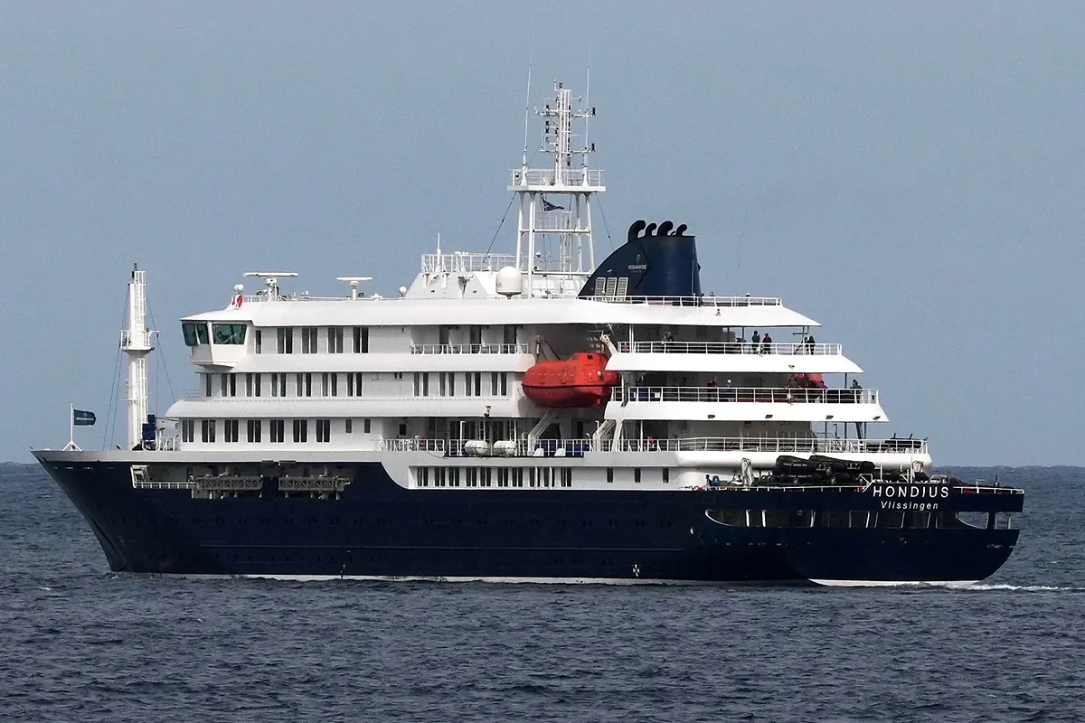 Ya sea obligatoria o voluntaria, el barco no se utiliza para cuarentena; "Lo mejor en un ambiente sanitario y controlado."