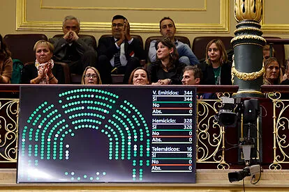 La Ley ALS avanza "a diferentes velocidades" en diferentes Comunidades Autónomas y el acceso a una ayuda efectiva depende del lugar de residencia