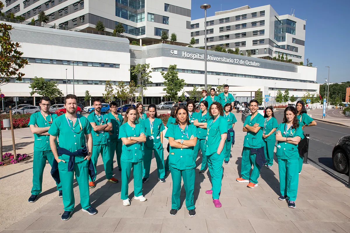 La revuelta de los anestesistas enfrenta a los médicos restantes contra Mónica García, que busca acelerar sus reformas.