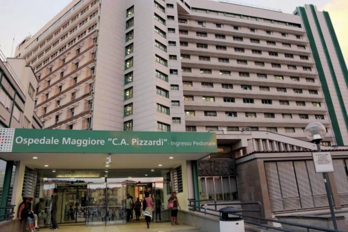 Los padres de una niña de Bolonia que quedó con discapacidad total tras un error médico durante el parto recibirán 700.000 euros tras 10 años de larga batalla legal